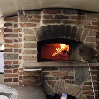 The Brick Oven Bus - Pizza is done in 2 minutes - Food Trucks Near Me The Brick Oven Bus - Pizza is done in 2 minutes - Food Trucks Near Me