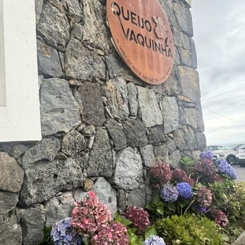 Queijo Vaquinha - Cheese Shops Near Me - Angra do Heroísmo, 20 Queijo Vaquinha - Cheese Shops Near Me - Angra do Heroísmo, 20