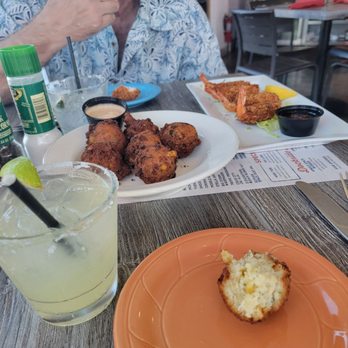Salt Cracker Fish Camp - Hush puppies, coconut shrimp, margaritas - Seafood Near Me - Clearwater, Florida