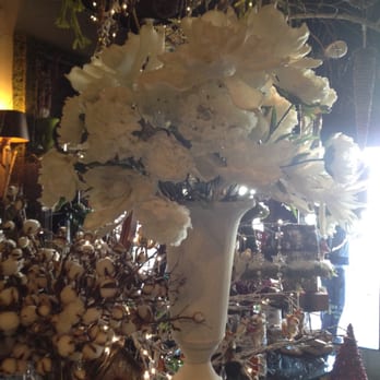 Twiggs Floral Design Gallery - Florists Near Me - Sacramento, California Twiggs Floral Design Gallery - Florists Near Me - Sacramento, California