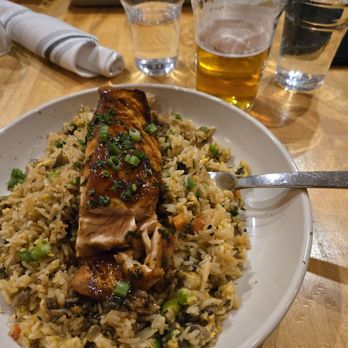 The Depot Craft Brewery Distillery - Salon bowl with fried rice - Breweries Near Me - Reno, Nevada The Depot Craft Brewery Distillery - Salon bowl with fried rice - Breweries Near Me - Reno, Nevada