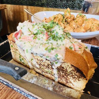 Willi's Seafood & Raw Bar - Warm Main Lobster with Garlic Butter & Fennel - Seafood Near Me - Healdsburg, California