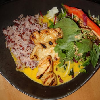 Com A - Hauptgericht Chicken - Sushi Bars Near Me - Berlin, BE Com A - Hauptgericht Chicken - Sushi Bars Near Me - Berlin, BE