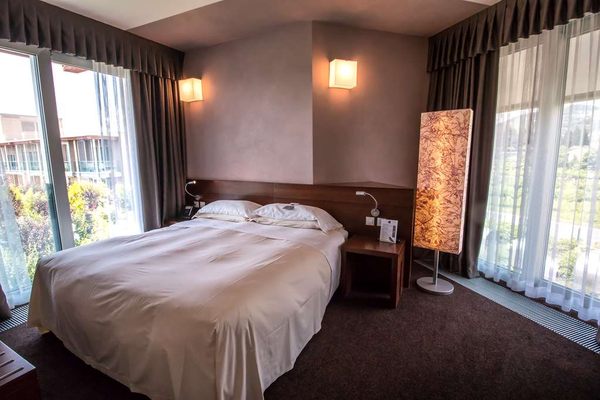 Aqualux Hotel Spa Suite & Bardolino by null