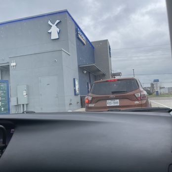 Dutch Bros Coffee - Juice Bars & Smoothies Near Me - Austin, Texas