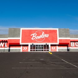 Bowlero Feasterville
