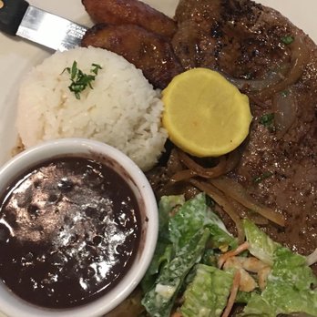 Coco Palm Restaurant - Cuban Near Me - Pomona, California