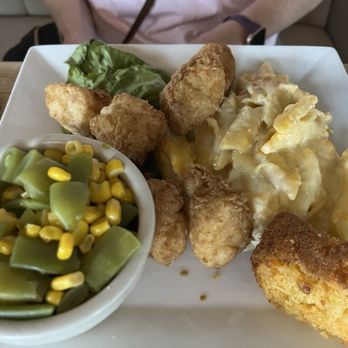 Ivy on the Square - Fried Atlantic Cod with mac and cheese - Southern Near Me - Ocala, Florida