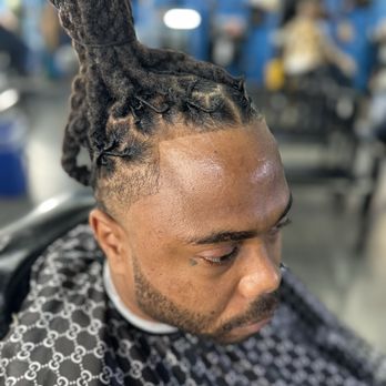 Deluxcuts - Mesha (657) 540-7765 - Hair Salons Near Me - Bellflower, California Deluxcuts - Mesha (657) 540-7765 - Hair Salons Near Me - Bellflower, California