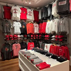 Rally House Fayette Mall