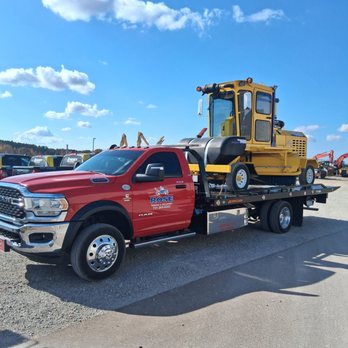 Rose Towing & Recovery - We haul small construction equipment - Towing Near Me - Covington, Tennessee Rose Towing & Recovery - We haul small construction equipment - Towing Near Me - Covington, Tennessee