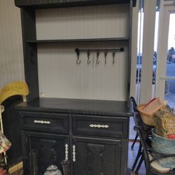Cherry Blossom - Selling vintage furniture