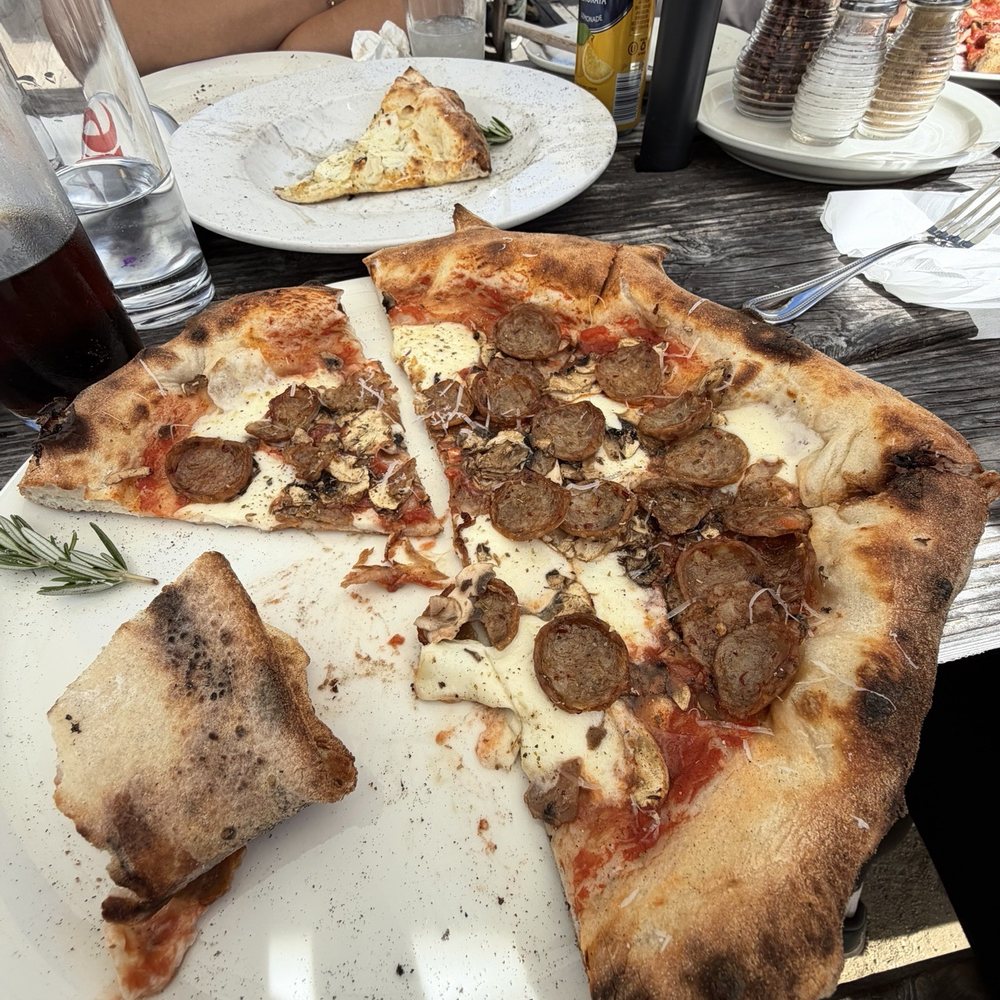 Cafe Reyes - Pizza Near Me - Point Reyes Station, California Cafe Reyes - Pizza Near Me - Point Reyes Station, California