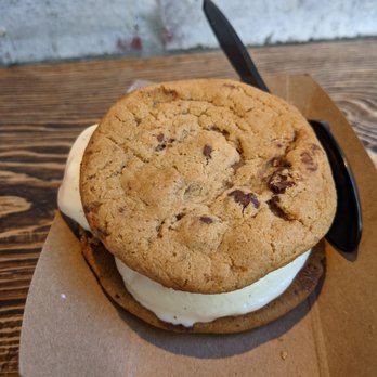 BomboBar - Desserts Near Me - Chicago, Illinois BomboBar - Desserts Near Me - Chicago, Illinois
