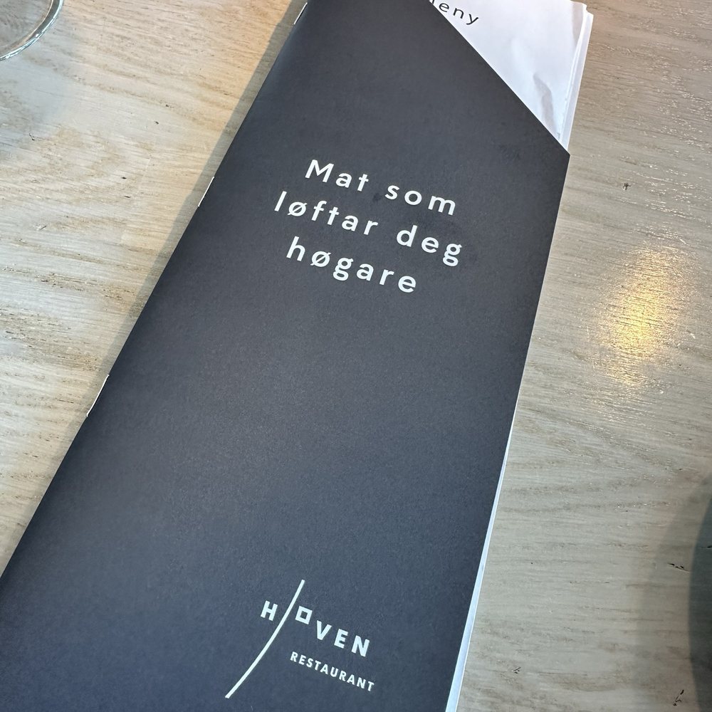Hoven Restaurant AS - Restaurants Near Me - Loen