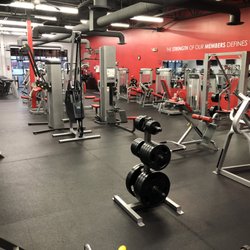 Snap Fitness 24 7 - Variety of weight machines.