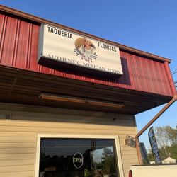 Taqueria Floritas - Exterior