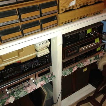 deVintage - Vintage electronics... from 8-Tracks to CDs, from parts to fully working units. - Vinyl Records Near Me - Pasadena, Maryland deVintage - Vintage electronics... from 8-Tracks to CDs, from parts to fully working units. - Vinyl Records Near Me - Pasadena, Maryland