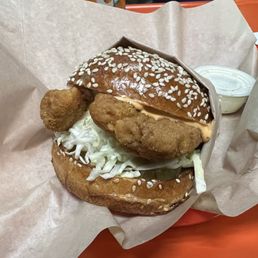 Average chicken sandwich Average chicken sandwich