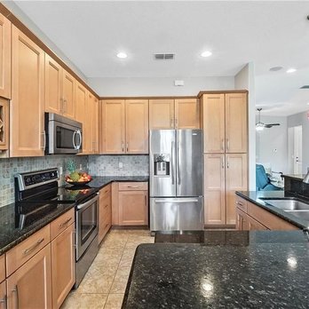 Lorraine Durinzi PLLC - Real Estate Agents Near Me - Sarasota, Florida Lorraine Durinzi PLLC - Real Estate Agents Near Me - Sarasota, Florida