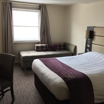 Premier Inn - Hotels Near Me - Sheffield, XSY