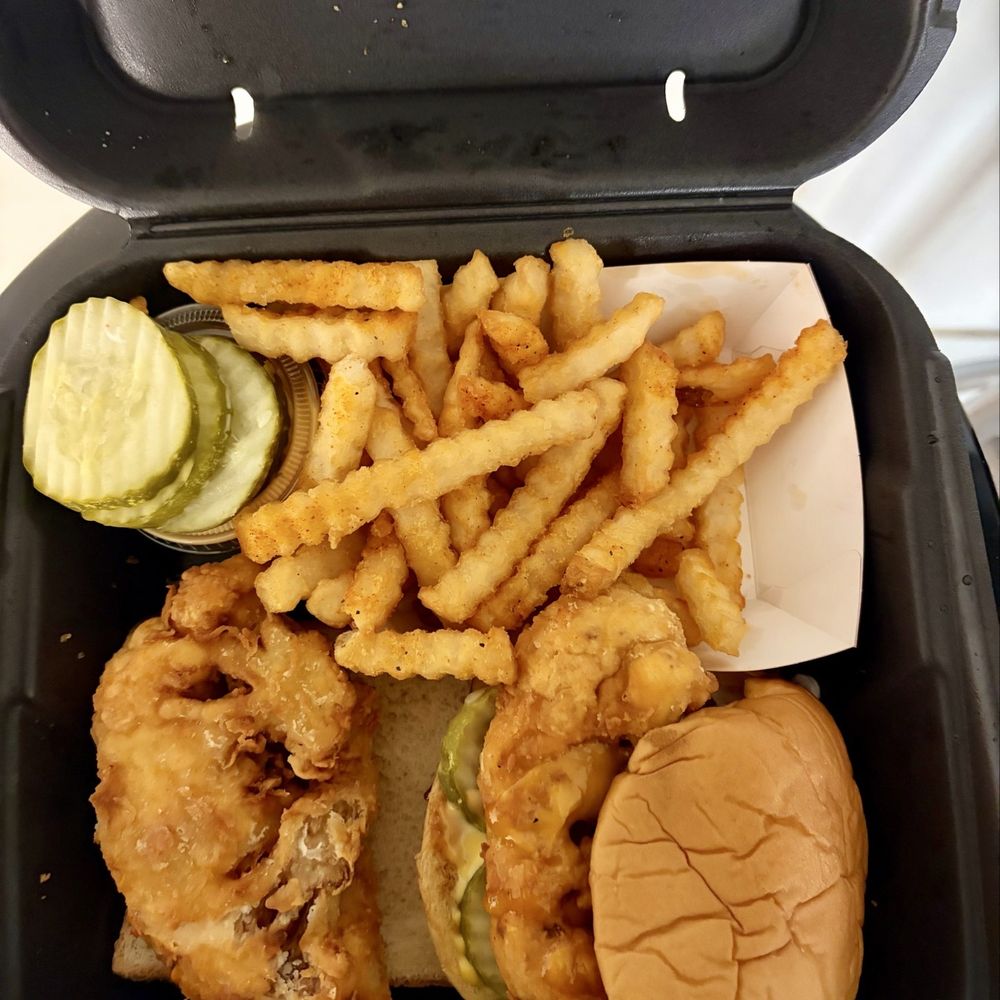 Dave's Hot Chicken - Cauli Dave's #3: 1 Cauli Tender & 1 Cauli Slider w/ Fries - Chicken Shop Near Me - Columbia, South Carolina