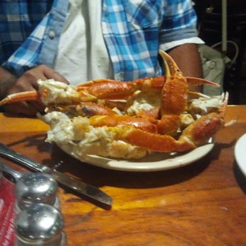 Pagoda Floating Restaurant - THOSE CRAB LEGS!! - Hawaiian Near Me - Honolulu, Hawaii Pagoda Floating Restaurant - THOSE CRAB LEGS!! - Hawaiian Near Me - Honolulu, Hawaii