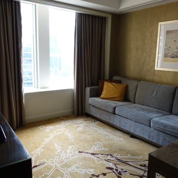 Shangri-La Hotel Sydney - Separate living room area - Hotels Near Me - Sydney, NSW