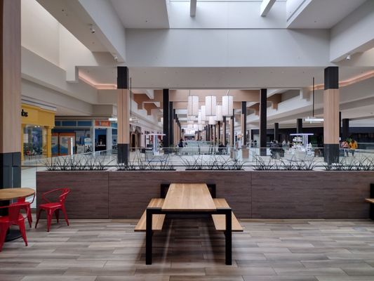 Rosedale Center by null