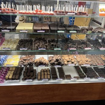 Li-Lac Chocolates - Industry City - Chocolatiers & Shops Near Me - Brooklyn, New York