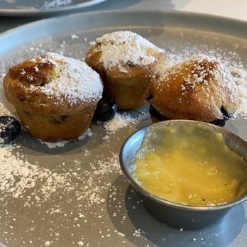 Willow & Whisk - Mini Lemon ricotta cakes - Breakfast & Brunch Near Me - Wyckoff, New Jersey Willow & Whisk - Mini Lemon ricotta cakes - Breakfast & Brunch Near Me - Wyckoff, New Jersey