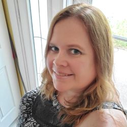 Amanda Hinojosa Mobile Notary
