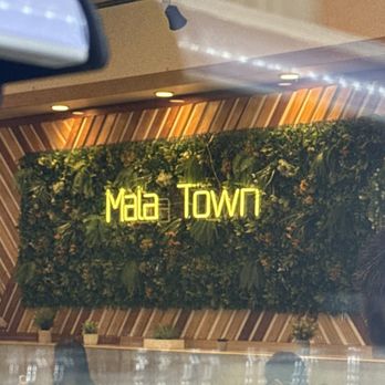 Mala Town - Best place ever! They give u free drink and the food is so fresh so good here. I'll definitely comeback again - Asian Fusion Near Me - Union City, California