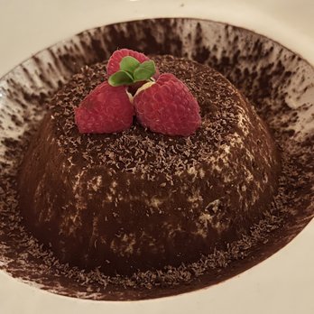 Cipresso - Tiramasu 4/5 - Italian Near Me - Hollywood, Florida Cipresso - Tiramasu 4/5 - Italian Near Me - Hollywood, Florida