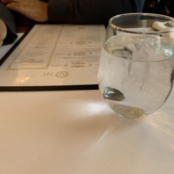 Brasserie 701 - Un Poco Más De Agua - Brasseries Near Me - Montreal, Quebec Brasserie 701 - Un Poco Más De Agua - Brasseries Near Me - Montreal, Quebec
