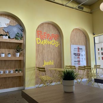 Junbi Matcha - Richardson - Ambiance - Coffee & Tea Near Me - Richardson, Texas Junbi Matcha - Richardson - Ambiance - Coffee & Tea Near Me - Richardson, Texas