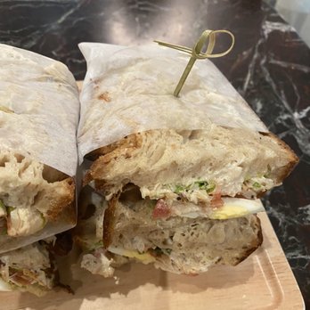 Fanny's - Chicken club sandwich - Cocktail Bars Near Me - Los Angeles, California Fanny's - Chicken club sandwich - Cocktail Bars Near Me - Los Angeles, California