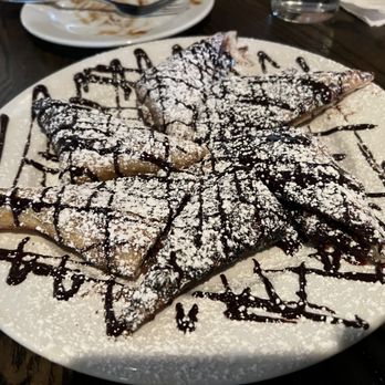 Pizzeria Verità - Dessert pizza with Nutella - Pizza Near Me - Burlington, Vermont Pizzeria Verità - Dessert pizza with Nutella - Pizza Near Me - Burlington, Vermont