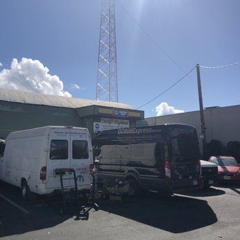 Chung's Alignment & Auto Service - Busy means they doing good service! - Auto Repair Near Me - Honolulu, Hawaii