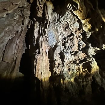 Stark Caverns - Cavern with light - Parks Near Me - Eldon, Missouri