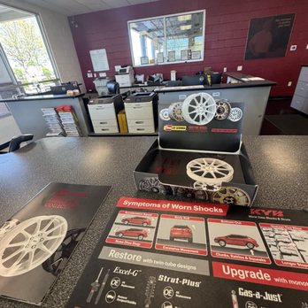 Les Schwab Tire Center - Front desk - Tires Near Me - Dixon, California Les Schwab Tire Center - Front desk - Tires Near Me - Dixon, California