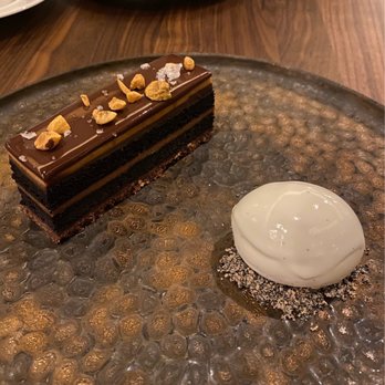 Francie - CHOCOLATE GÂTEAU - Italian Near Me - Brooklyn, New York