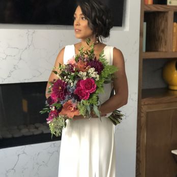 Flowers For Dreams - My amazing bouquet! - Florists Near Me - Chicago, Illinois
