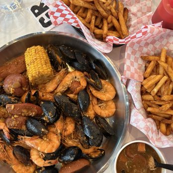 Grab A Crab - Cajun/Creole Near Me - Monterey Park, California Grab A Crab - Cajun/Creole Near Me - Monterey Park, California