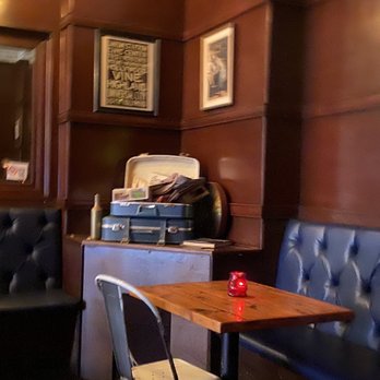 LP Vinyl Bar - Bars Near Me - Los Angeles, California LP Vinyl Bar - Bars Near Me - Los Angeles, California