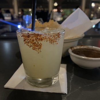 Uncle Julio's - Skinny margarita and chips and salsa - Mexican Near Me - Annapolis, Maryland Uncle Julio's - Skinny margarita and chips and salsa - Mexican Near Me - Annapolis, Maryland