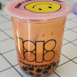 Straw & Bubbles Tea Bar - Thai milk tea