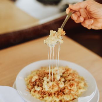 Golden Ears Cheesecrafters - a plate of macaroni and cheese - Cheese Shops Near Me - Maple Ridge, British Columbia