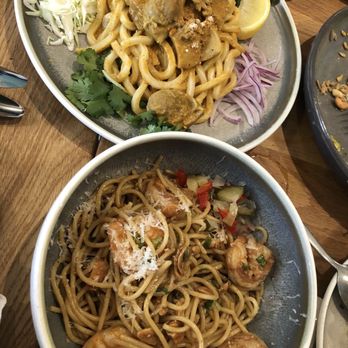 Burma Love - Nan Gyi Dok and garlic noodles with shrimp - Pan Asian Near Me - San Francisco, California