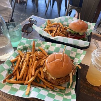 The Fix KC - Chicken sandwich and Avocado TLT - Vegan Near Me - Kansas City, Missouri The Fix KC - Chicken sandwich and Avocado TLT - Vegan Near Me - Kansas City, Missouri